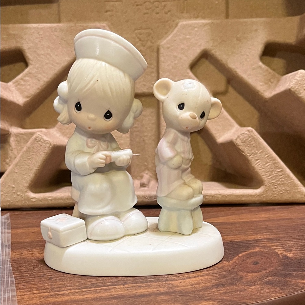 Charming Figurine with Bear - Cream and White